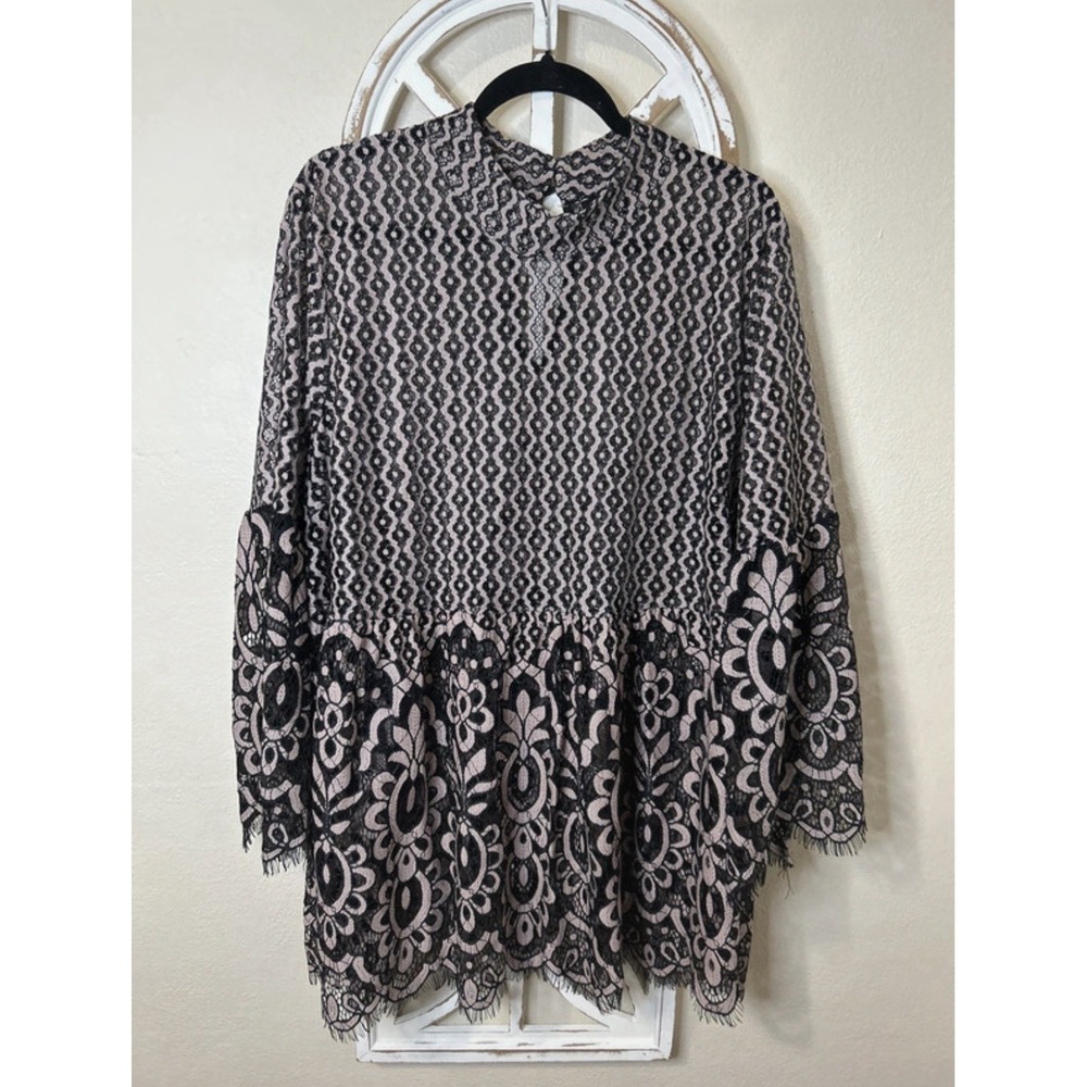 Lane Bryant size 18 Pink Black Lace Mock Neck Long Bell Sleeve Whimsigoth *024